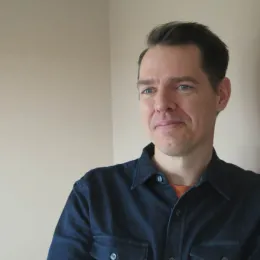 Photo of Gregory Mann