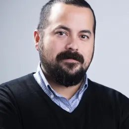 Photo of Austin Wright