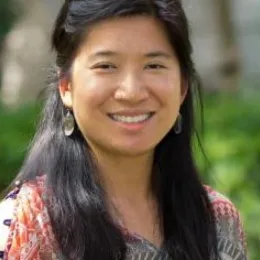 Photo of Erin Lin